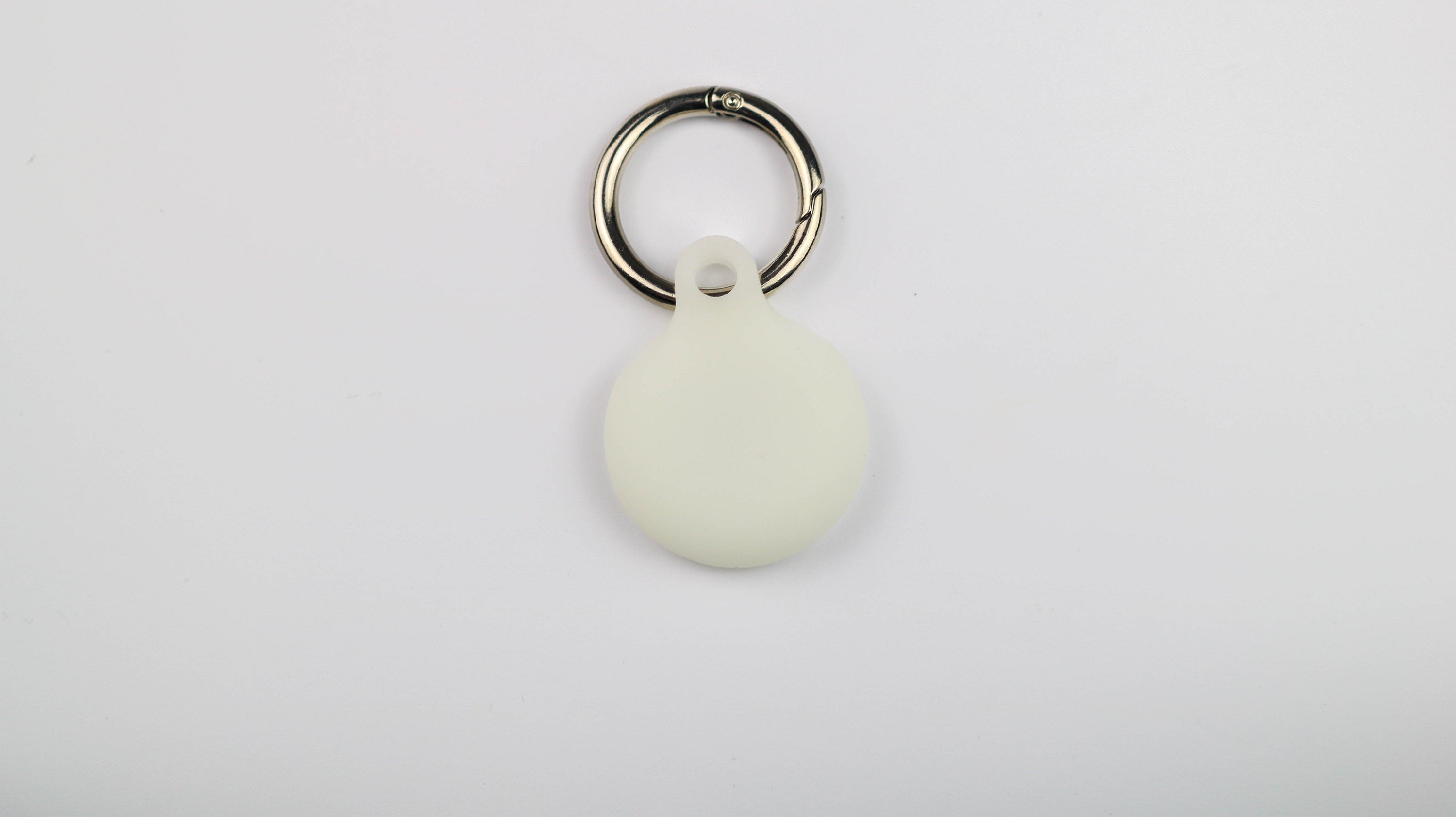 Luminous Waterproof and Anti-drop Tag Cover