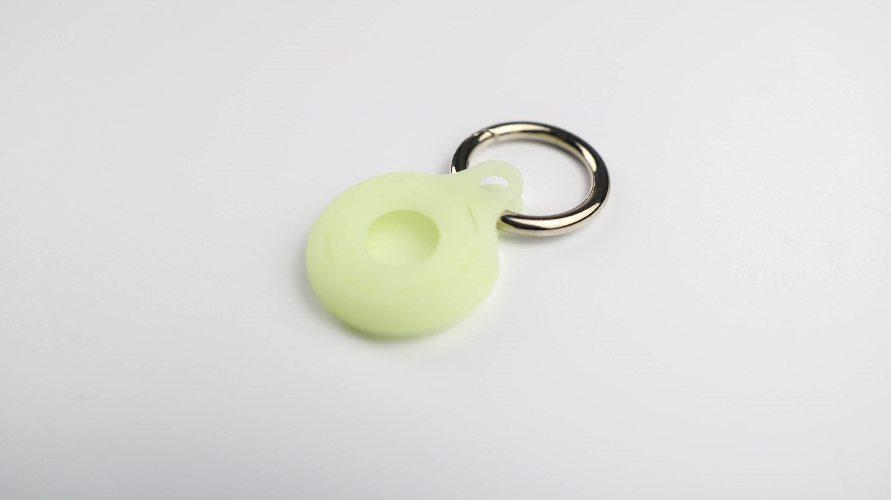Luminous Waterproof and Anti-drop Tag Cover